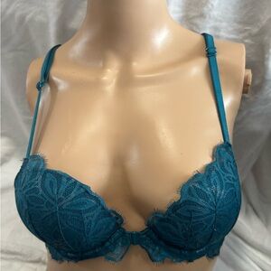 Victoria's Secret Turquoise Lace Date Racerback Bra size 32C